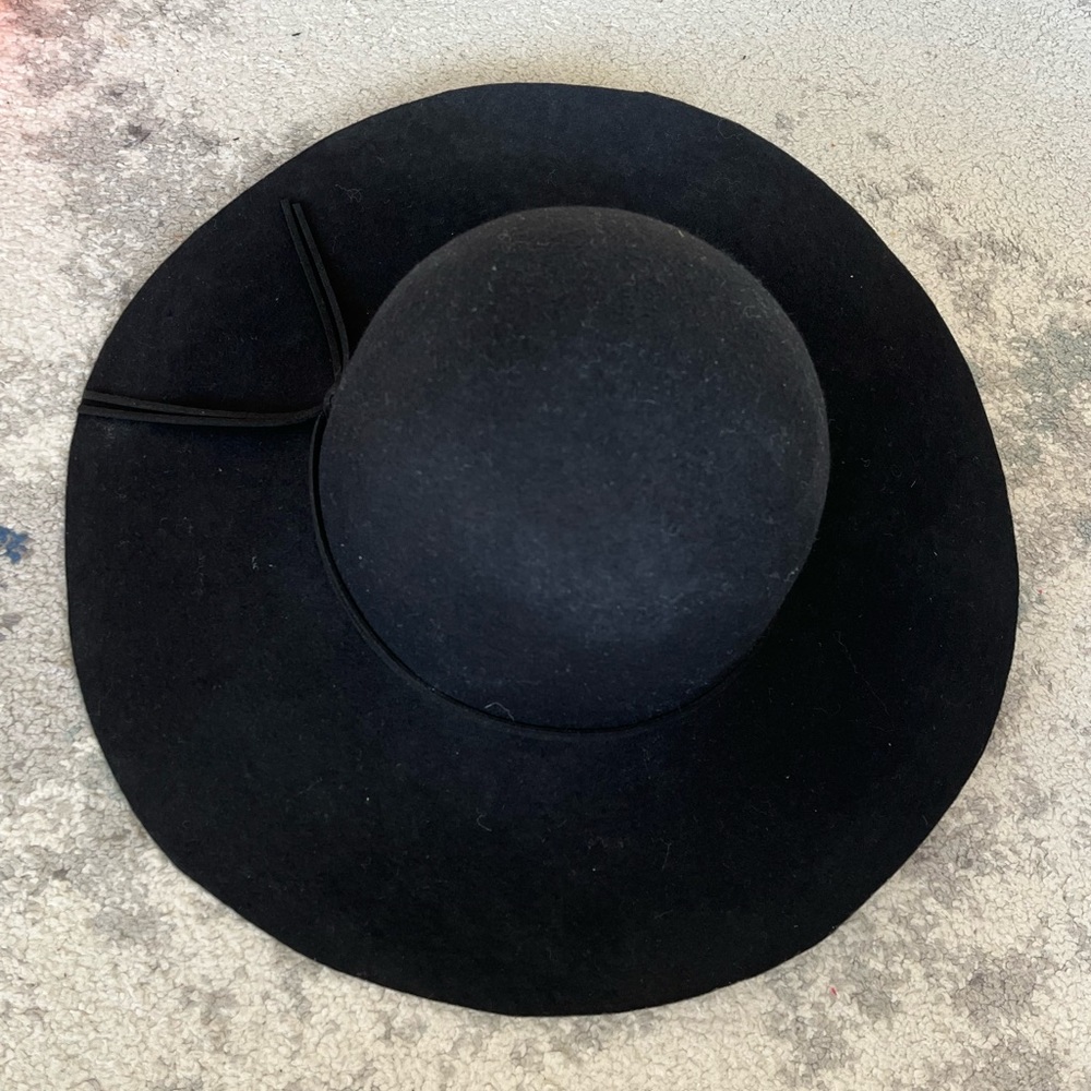 Nine West 100% wool